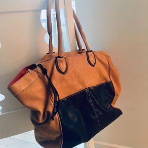 🛍💖 Via Republica Leather Bag